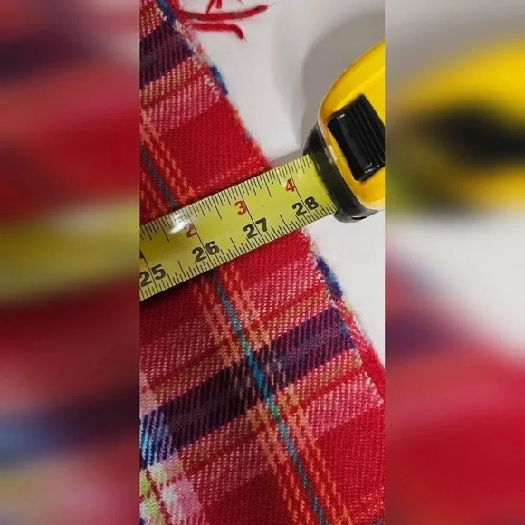 Hollister Red Plaid Blanket Scarf - Picture 3 of 3